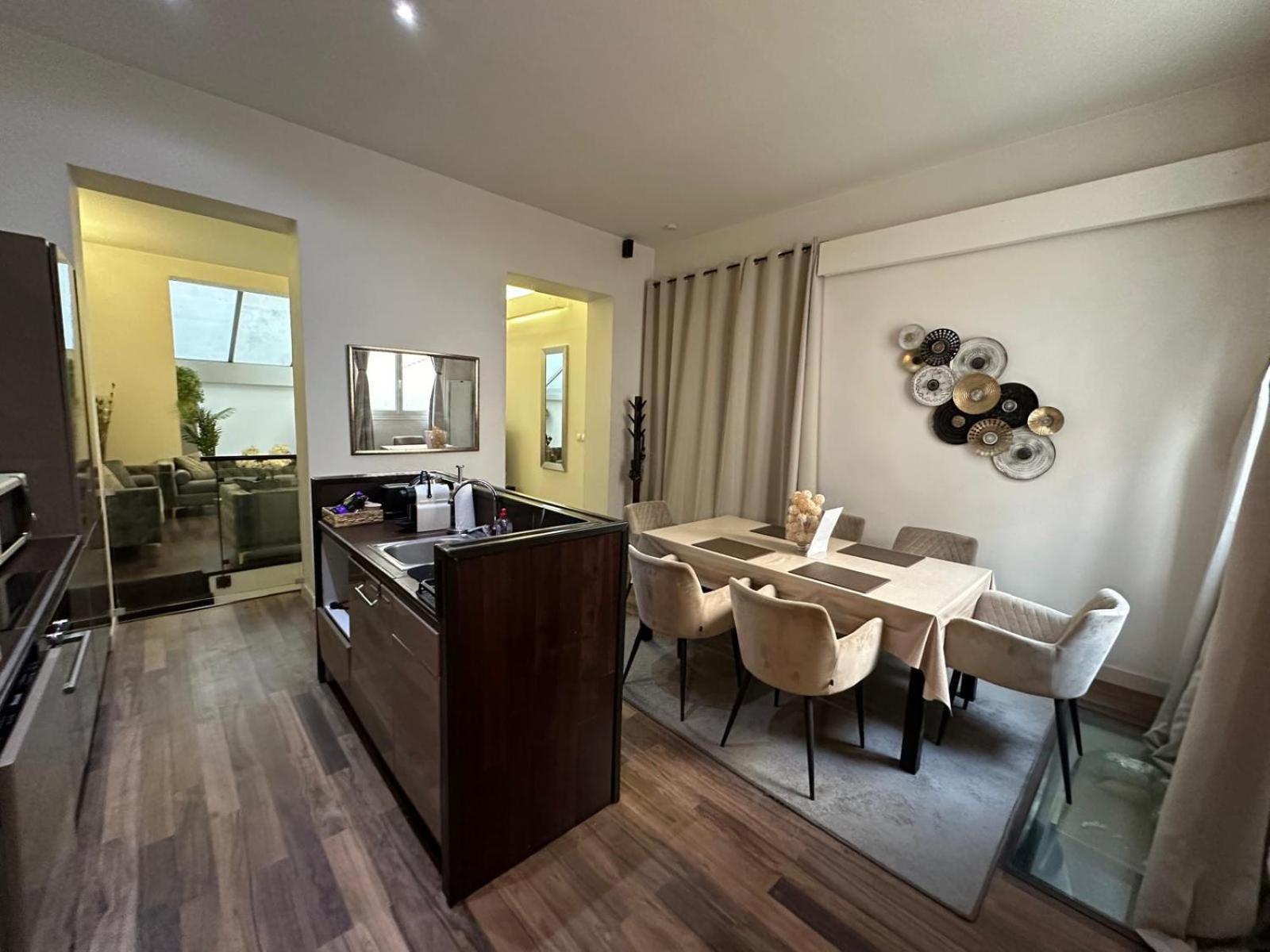 Les Champs Elysees-125M2 Modern And Spacious Париж Екстериор снимка